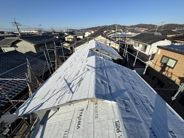 屋根葺き替え