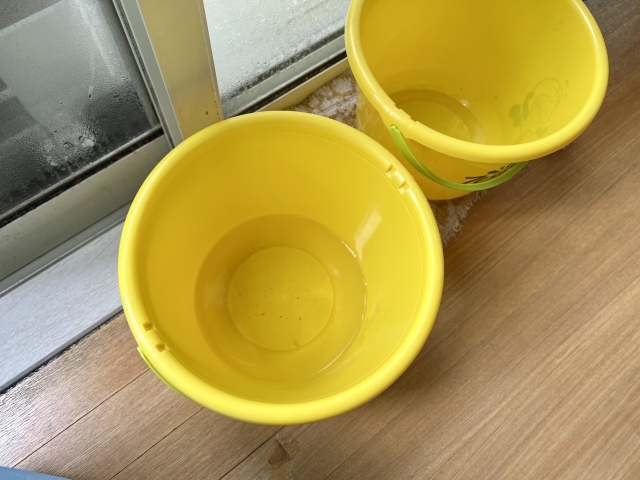 台風　雨漏れ