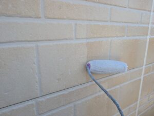 サイディング　下塗り　シーラー