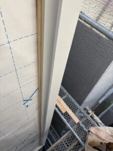 外壁　カバー工法　コーナー