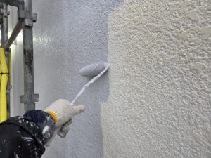 モルタル　外壁　中塗り